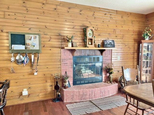 7436 West Henry Road Polo, IL 61064 - Photo 26 of 58 Gallery Image 26