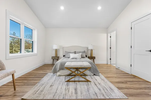 $999,999 | 43 High Street, Unit B, Gloucester, MA 01930