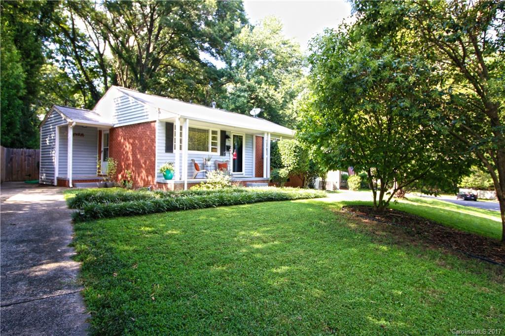 537 Manhasset Road Charlotte, NC 28209 - Photo 2 of 22