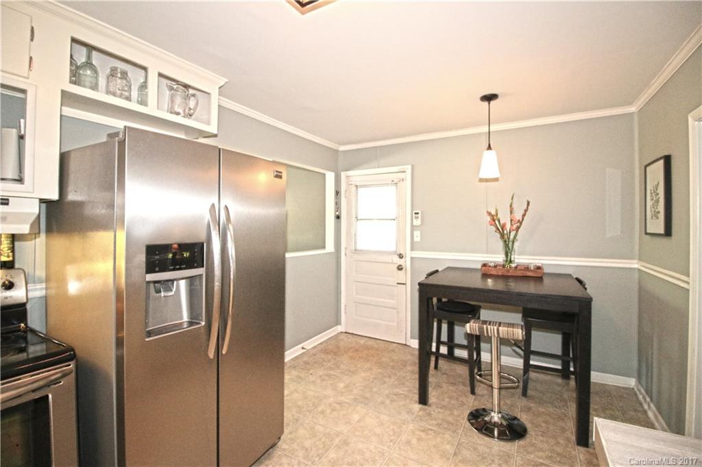 537 Manhasset Road Charlotte, NC 28209 - Photo 12 of 22