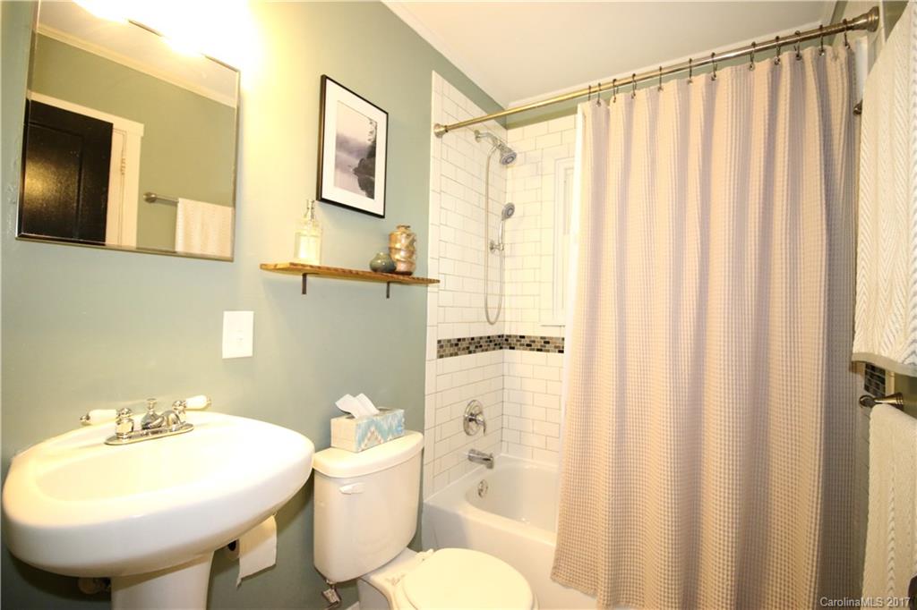 537 Manhasset Road Charlotte, NC 28209 - Photo 16 of 22