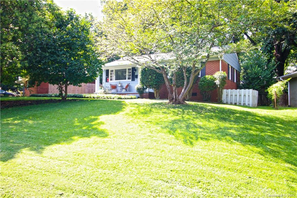 537 Manhasset Road Charlotte, NC 28209 - Photo 4 of 22
