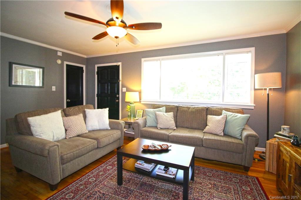 537 Manhasset Road Charlotte, NC 28209 - Photo 5 of 22