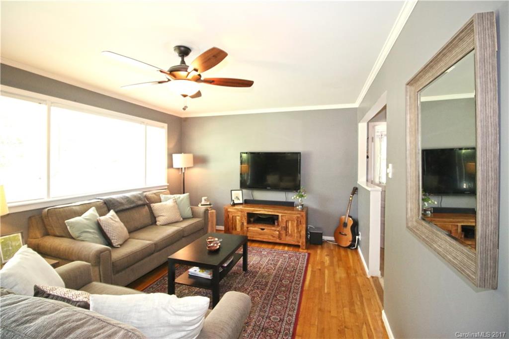 537 Manhasset Road Charlotte, NC 28209 - Photo 9 of 22