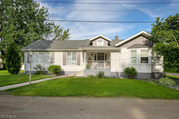 $299,900 | 664 Scott Place Northwest, Massillon, OH 44647