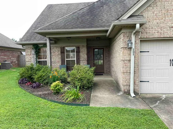$328,000 | 205 Hackberry Cove, Munford, TN 38058