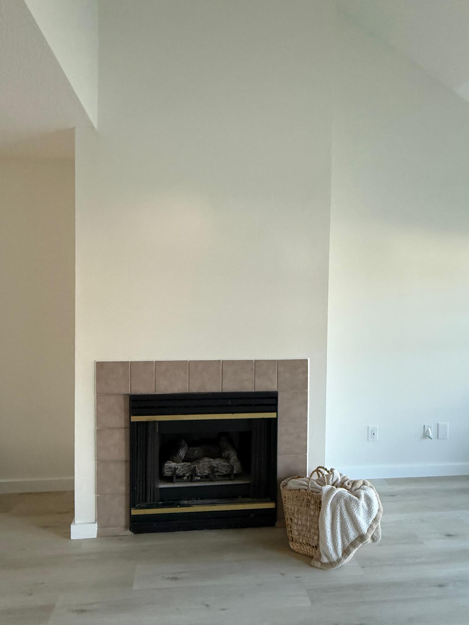 910 Elizabeth Lane Shalimar, FL 32579 - Photo 7 of 16 a living room with furniture and a fireplace