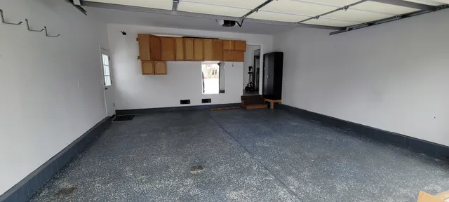 $2,800 | 996 Hawthorne Drive, Crystal Lake, IL 60014