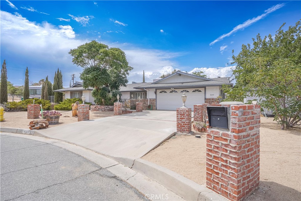 56320 Tamarisk Court Yucca Valley, CA 92284 - Photo 10 of 46