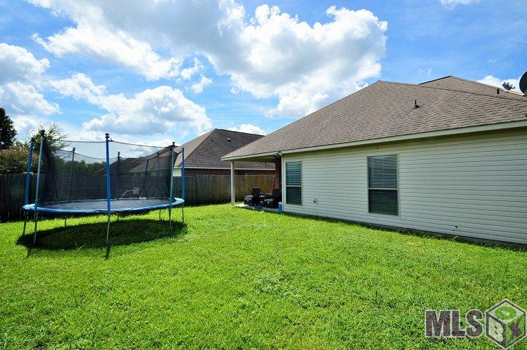 2001 Hunters Ridge Drive Baton Rouge, LA 70816 - Photo 14 of 15 Gallery Image 14
