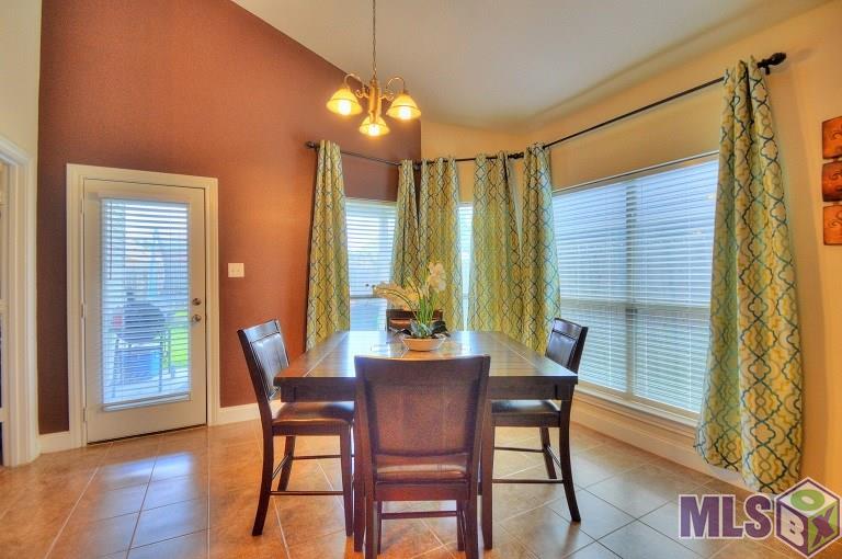 2001 Hunters Ridge Drive Baton Rouge, LA 70816 - Photo 6 of 15 Gallery Image 6