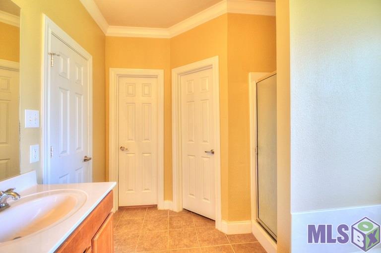 2001 Hunters Ridge Drive Baton Rouge, LA 70816 - Photo 9 of 15 Gallery Image 9