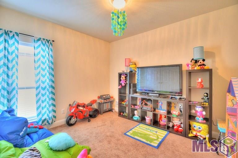 2001 Hunters Ridge Drive Baton Rouge, LA 70816 - Photo 10 of 15 Gallery Image 10