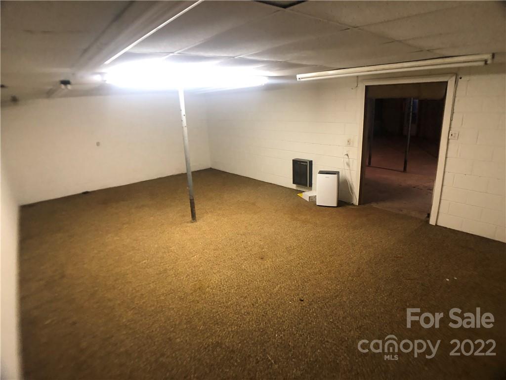 178 Skyview Ridge Rutherfordton, NC 28139 - Photo 31 of 43 a view of a room with an empty space