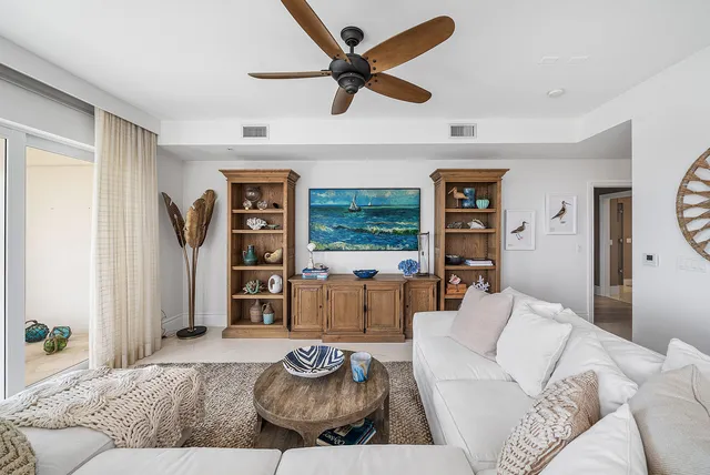 $2,100,000 | 155 South Ocean Avenue, Unit 606, Palm Beach Shores, FL 33404