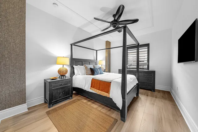 $2,100,000 | 155 South Ocean Avenue, Unit 606, Palm Beach Shores, FL 33404