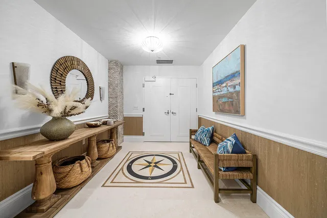 $2,100,000 | 155 South Ocean Avenue, Unit 606, Palm Beach Shores, FL 33404