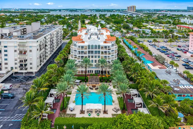 $2,100,000 | 155 South Ocean Avenue, Unit 606, Palm Beach Shores, FL 33404