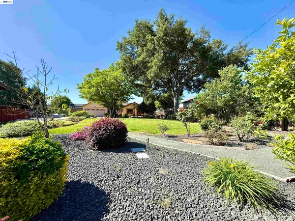 $1,698,000 | 4429 James Avenue, Castro Valley, CA 94546