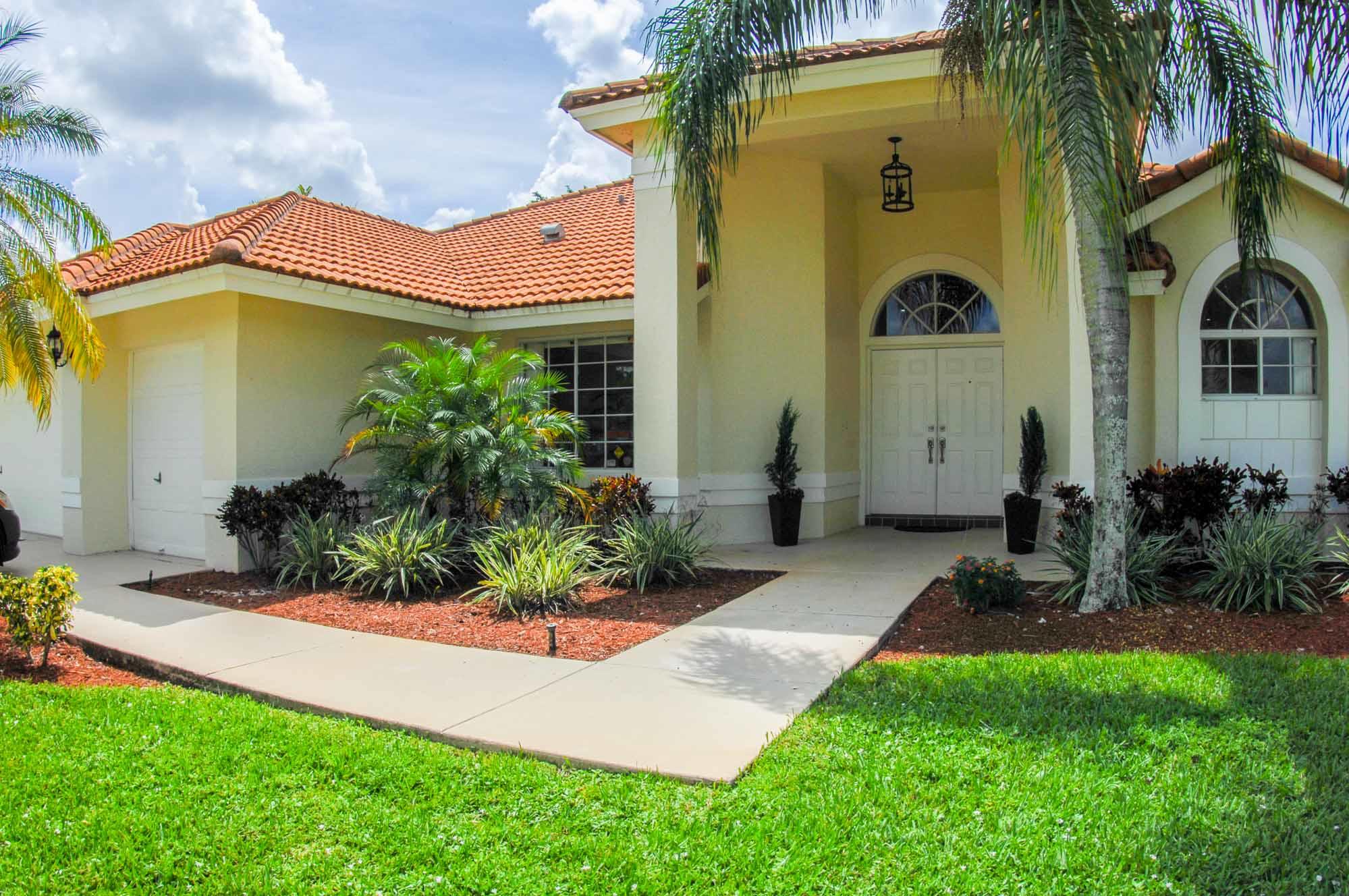 10512 Milburn Lane Boca Raton, FL 33498 - Photo 17 of 17 10512Milburn-3358