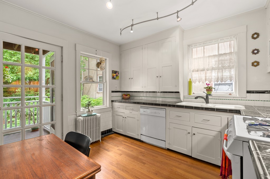41 Wallingford Road, Unit 2 Boston, MA 02135 - Photo 10 of 19 Gallery Image 10