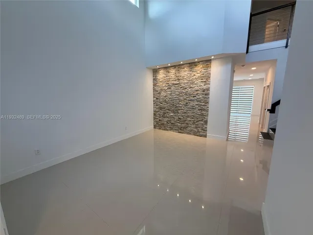 $4,500 | 107 Southeast 22nd Terrace, Homestead, FL 33033