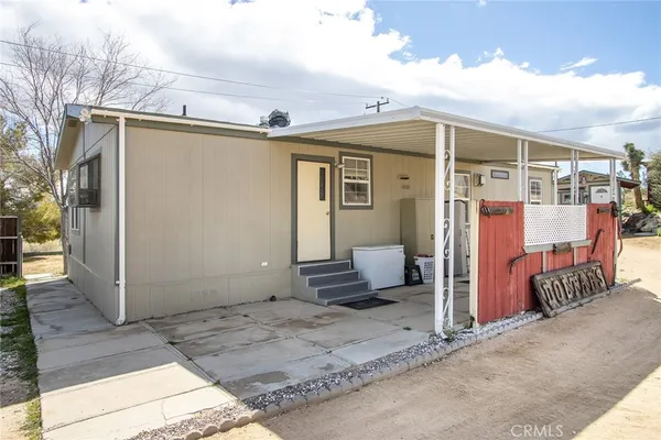 $695,800 | 2863 Ox Yoke Pass, Pioneertown, CA 92268