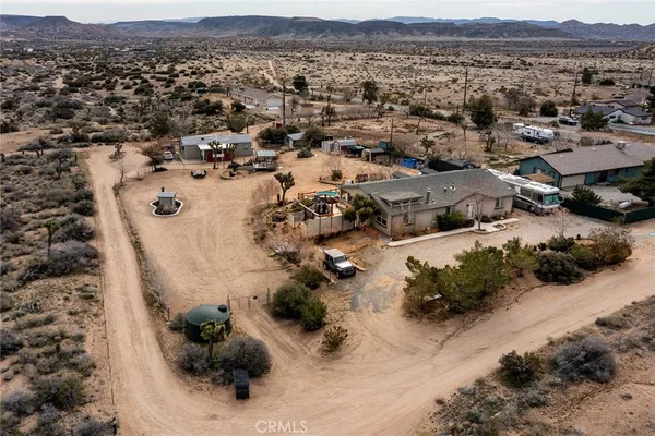 $695,800 | 2863 Ox Yoke Pass, Pioneertown, CA 92268