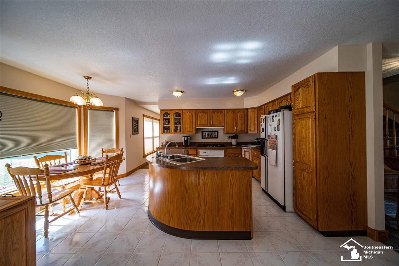 6591 Stewart Road Monroe, MI 48162 - Photo 12 of 47 Gallery Image 12