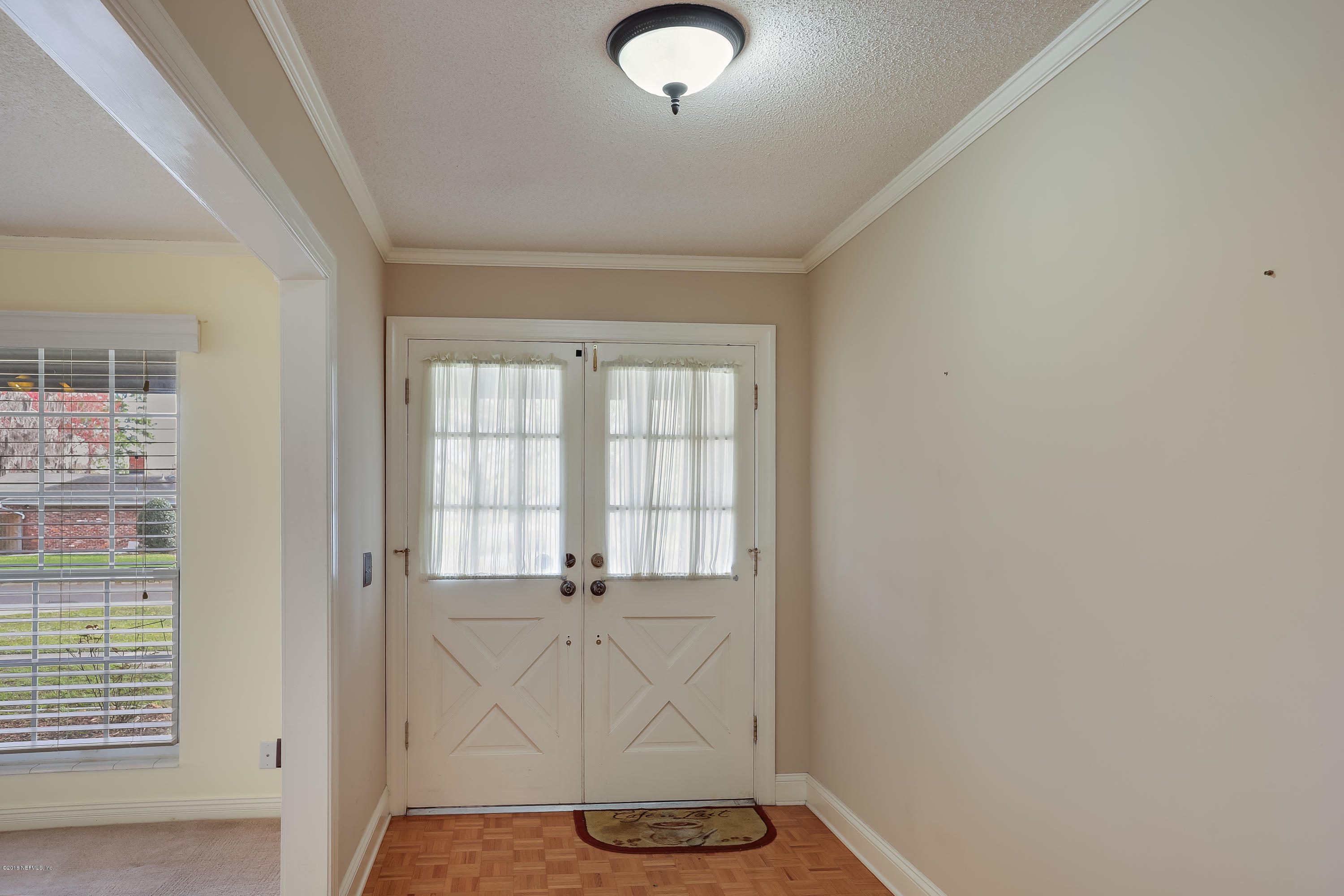 5652 Fort Sumter Road Jacksonville, FL 32210 - Photo 3 of 23 003_Foyer