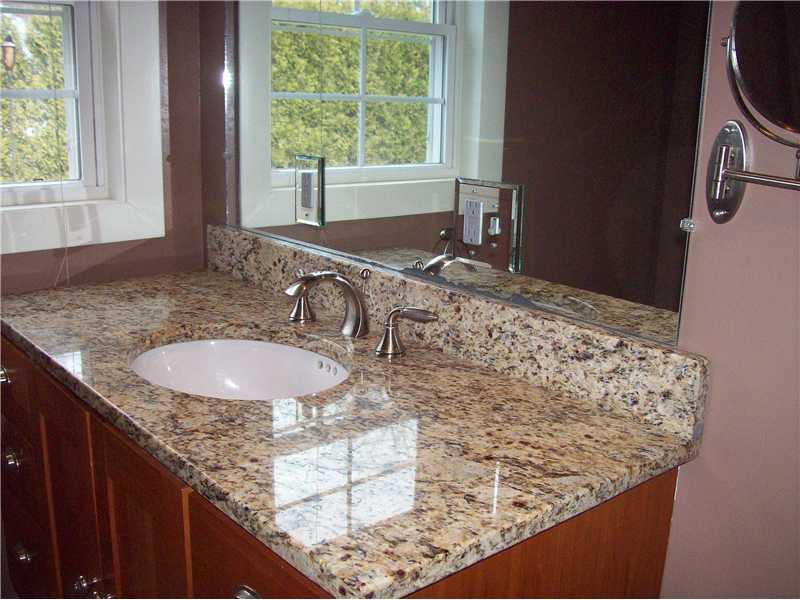 188 Norway Road Bangor, ME 04401 - Photo 23 of 32 Bathroom.