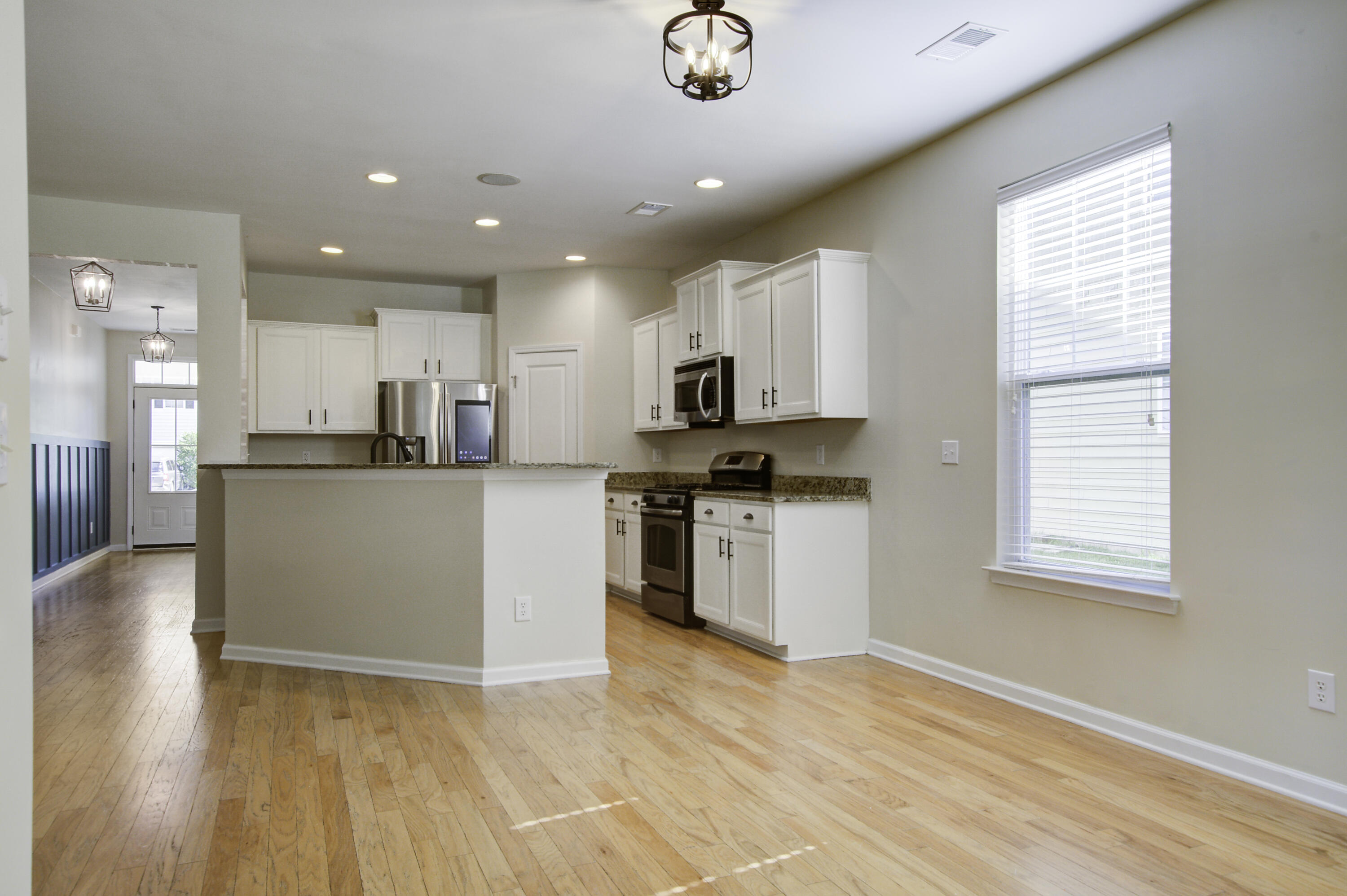 122 Royal Star Road Summerville, SC 29486 - Photo 14 of 43 122 (14)