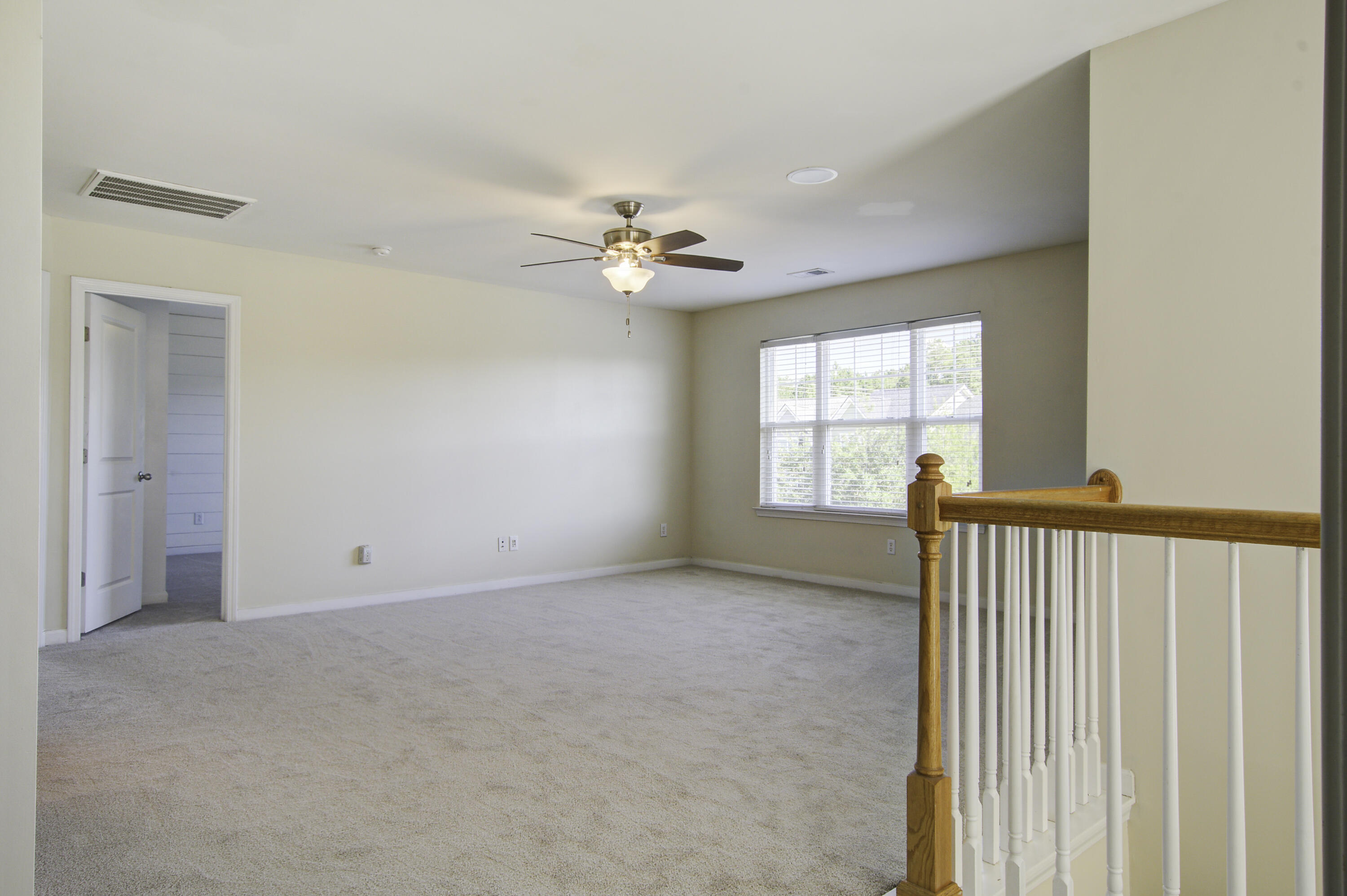 122 Royal Star Road Summerville, SC 29486 - Photo 29 of 43 122 (30)
