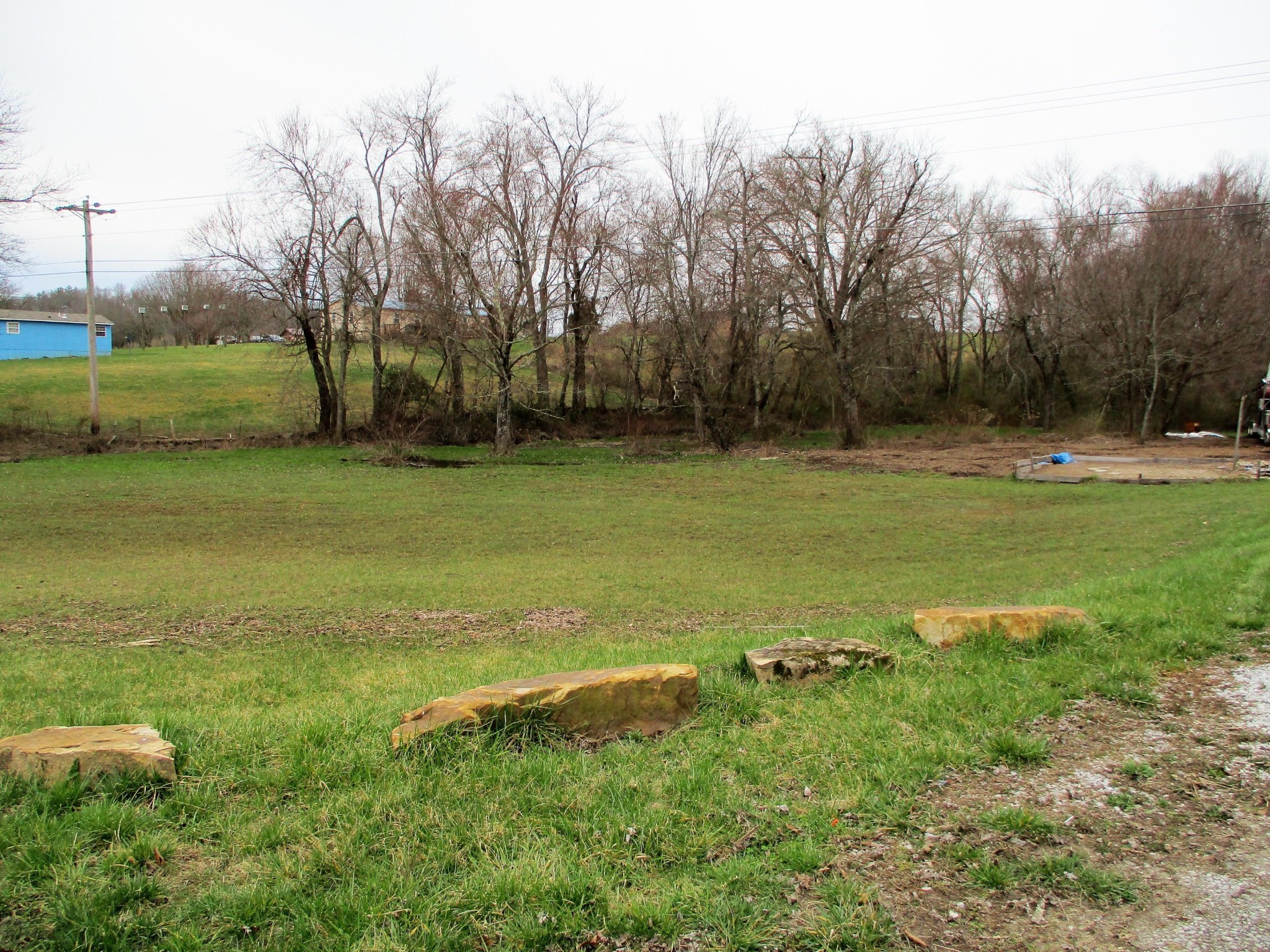 1247 Creston Road Crossville, TN 38571 - Photo 2 of 8