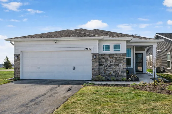 $539,900 | 19572 102nd Place, Rogers, MN 55374