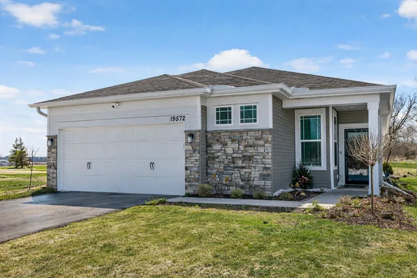 $539,900 | 19572 102nd Place, Rogers, MN 55374