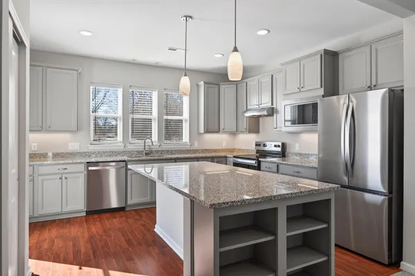 $539,900 | 19572 102nd Place, Rogers, MN 55374