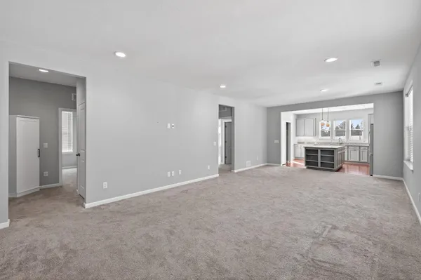 $539,900 | 19572 102nd Place, Rogers, MN 55374