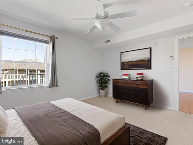 $280,000 | 1850 Congressional Village Drive, Unit 5302, Middletown, DE 19709