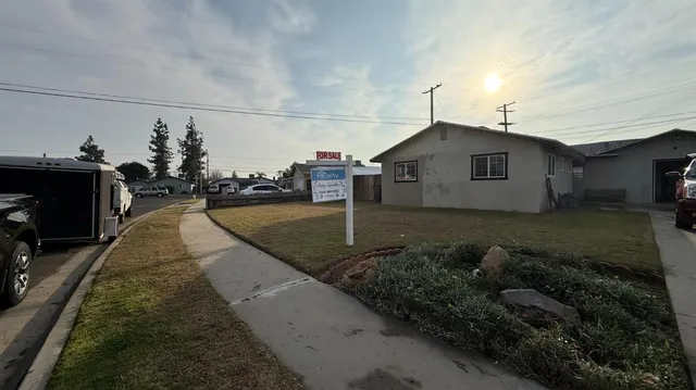 $315,000 | 1415 Hayden Avenue, Hanford, CA 93230