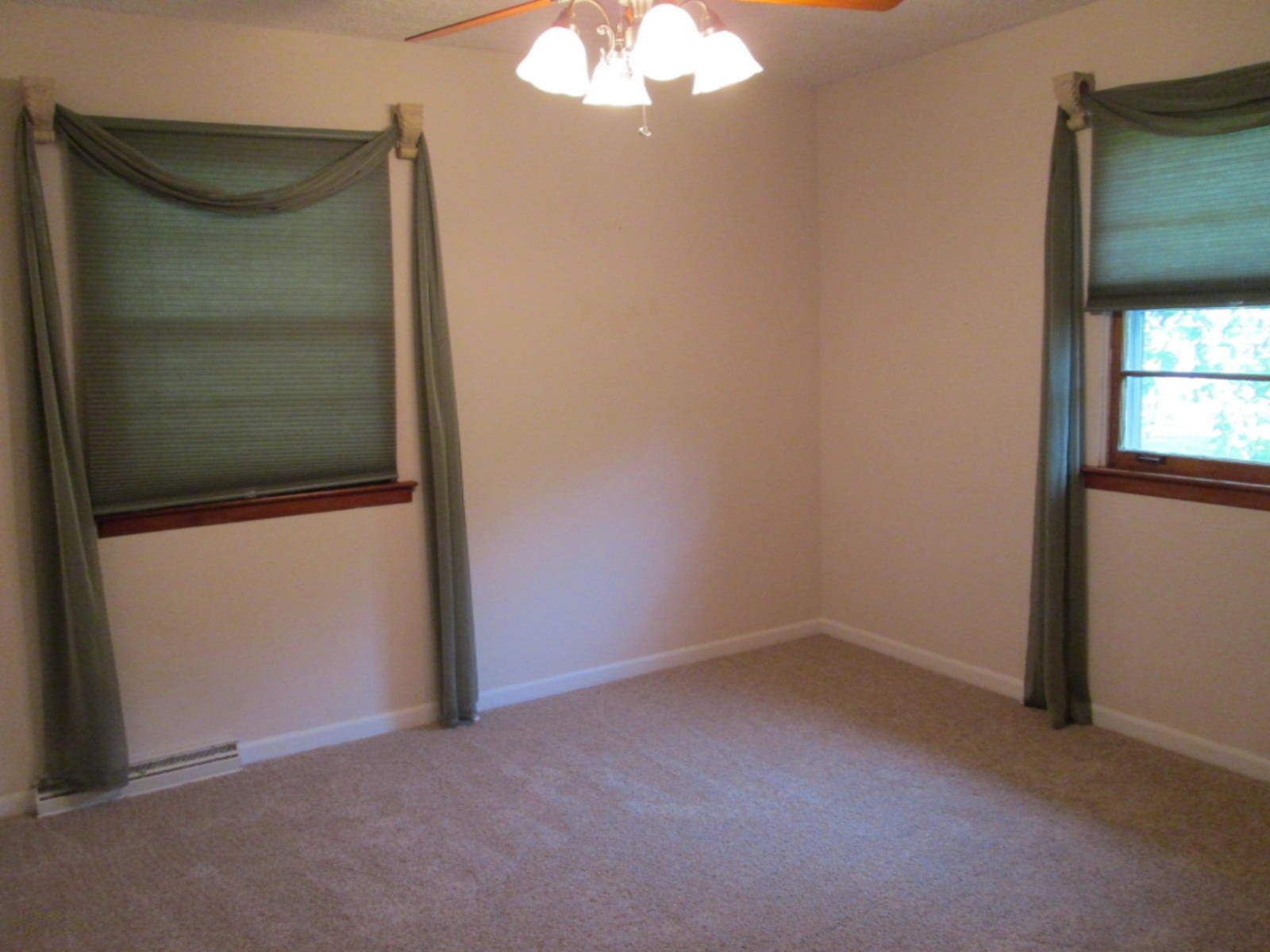 10494 California Road Bridgman, MI 49106 - Photo 16 of 28 IMG_2868