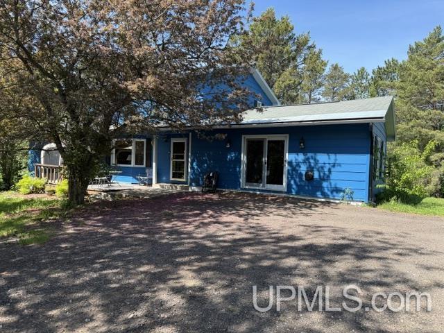 1435 Odanah Road Hurley, WI 54534 - Photo 1 of 41
