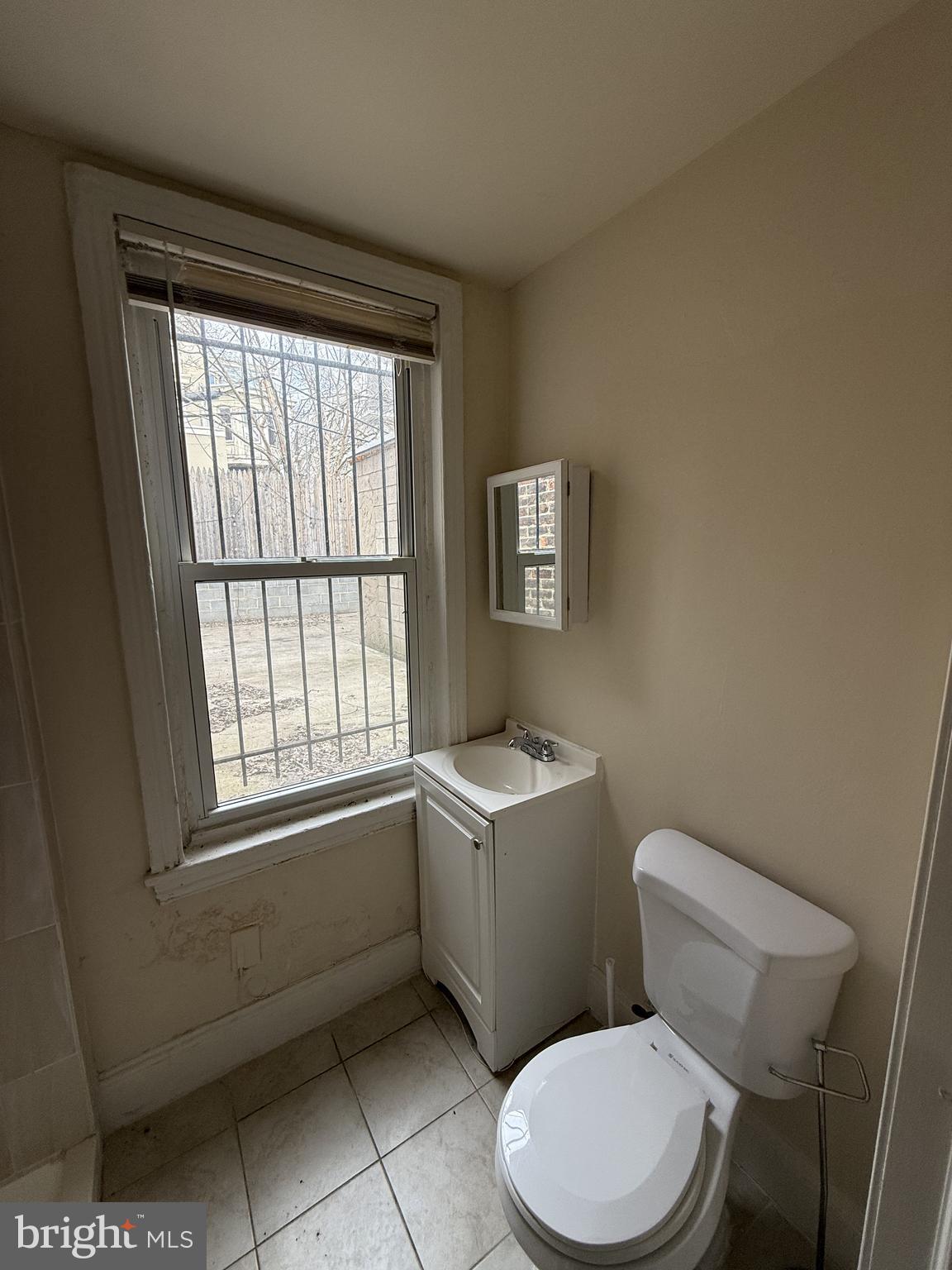 3205 Pearl Street Philadelphia, PA 19104 - Photo 4 of 8