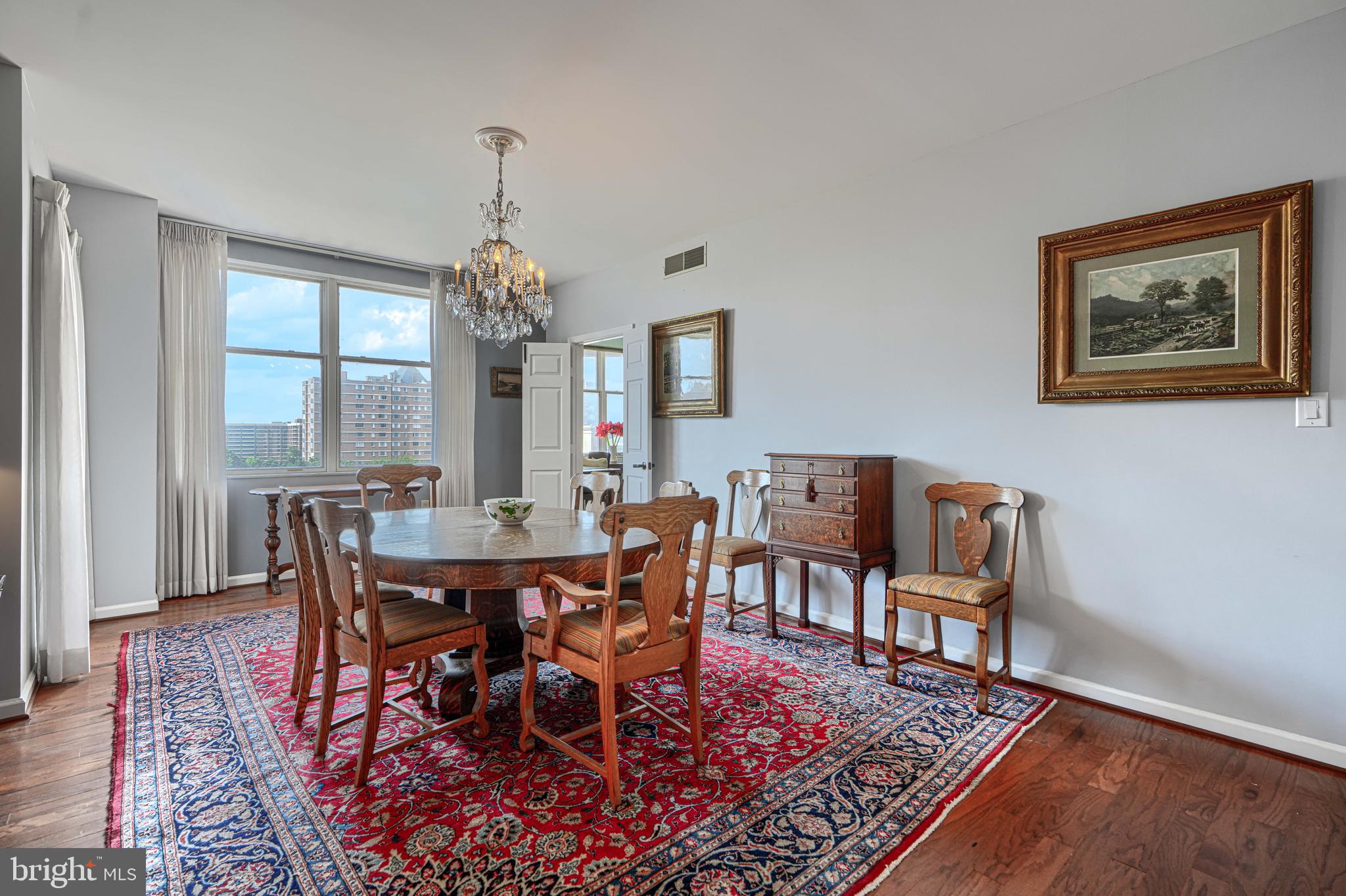 3801 Canterbury Road, Unit 912 Baltimore, MD 21218 - Photo 24 of 79 Dining area, can fit a large table