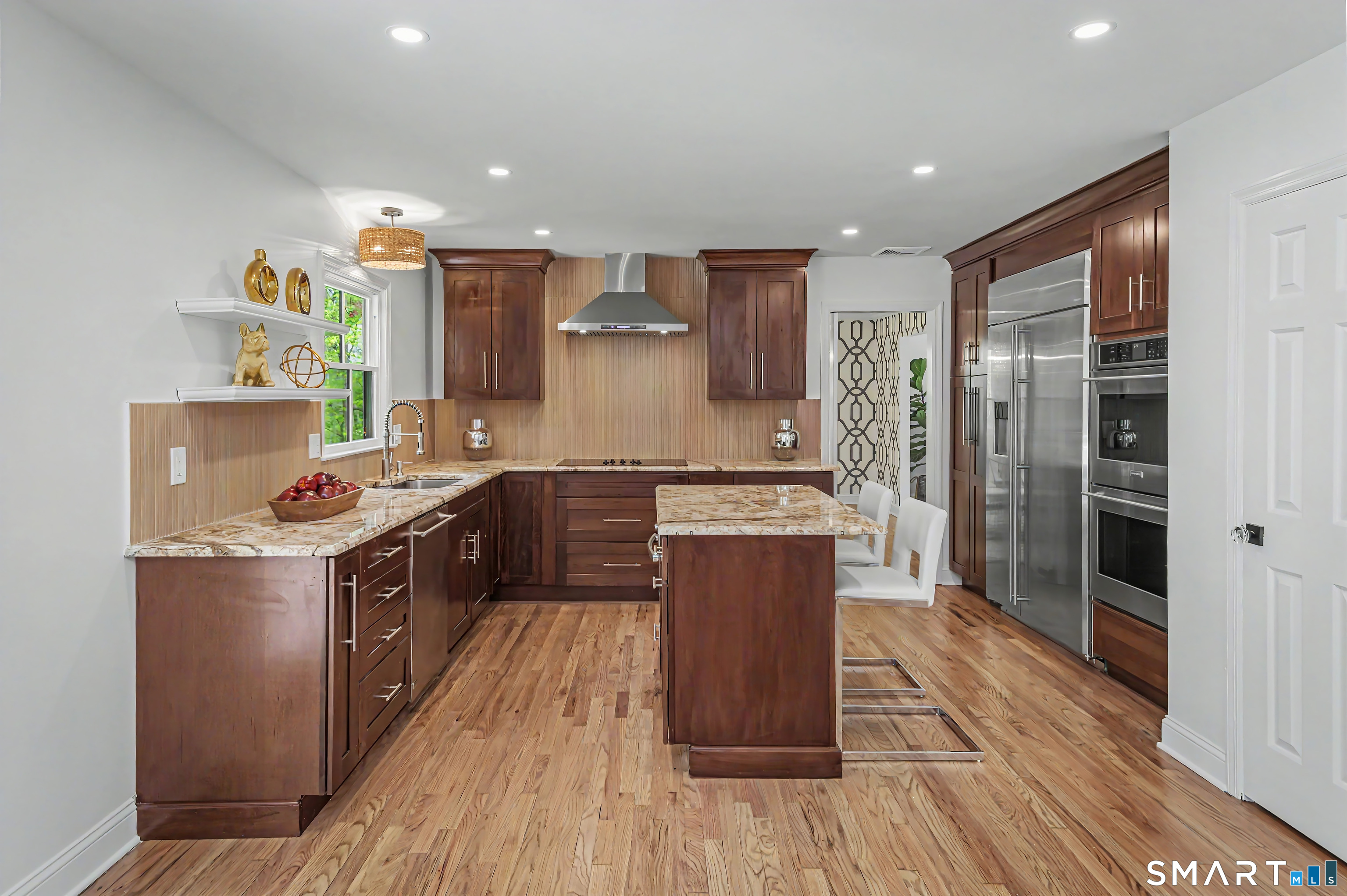 131 Fieldcrest Drive Ridgefield, CT 06877 - Photo 7 of 30