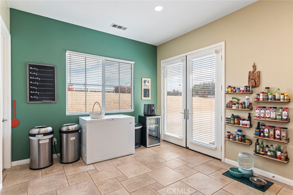 17970 Wildwood Creek Road Riverside, CA 92504 - Photo 17 of 54