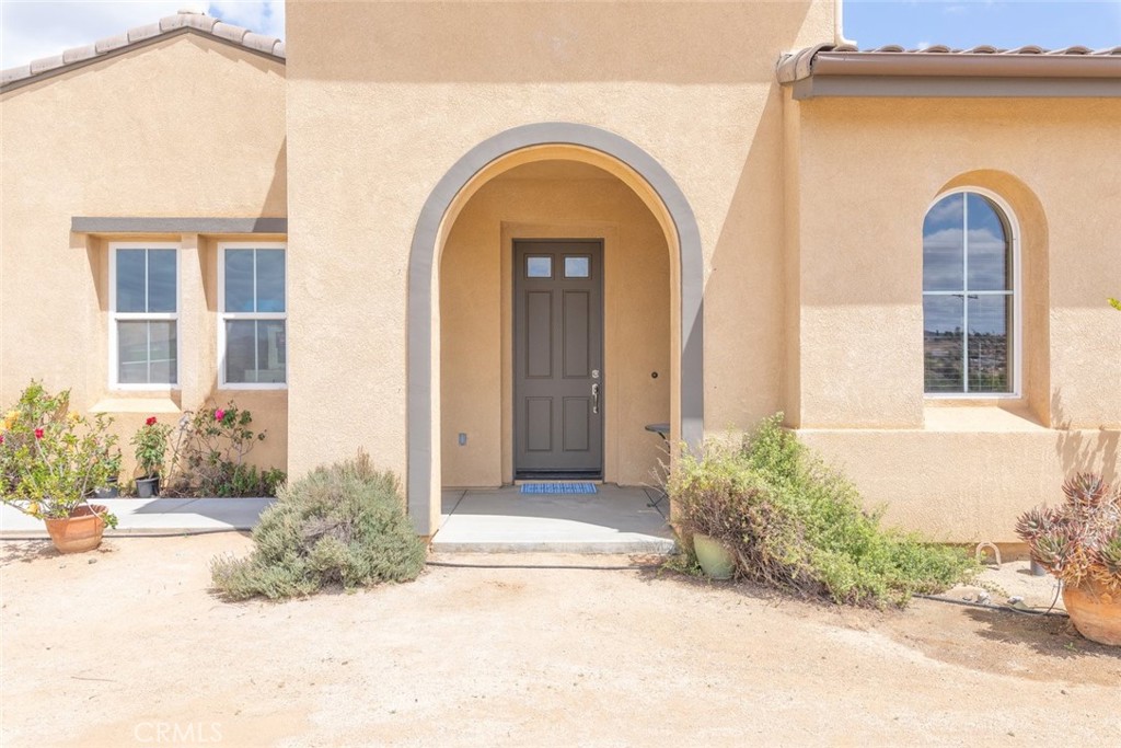 17970 Wildwood Creek Road Riverside, CA 92504 - Photo 9 of 54