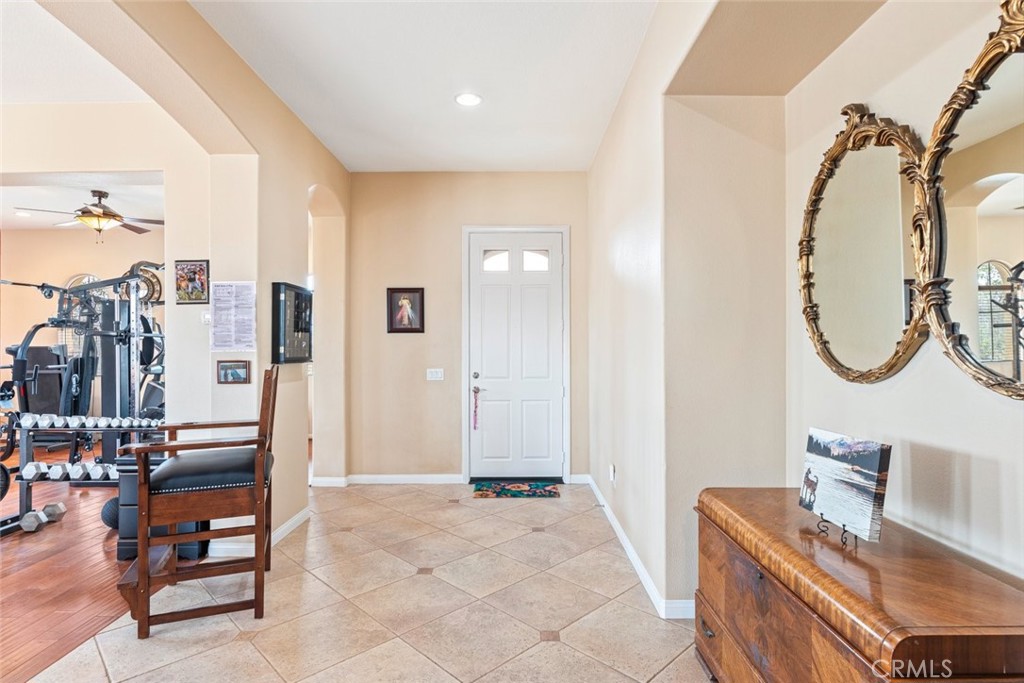 17970 Wildwood Creek Road Riverside, CA 92504 - Photo 10 of 54