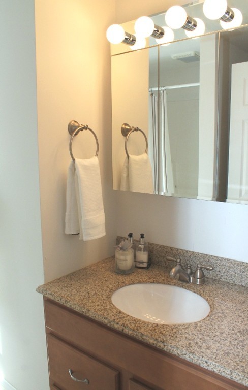 341 Marrett Road, Unit 6 Lexington, MA 02421 - Photo 22 of 25