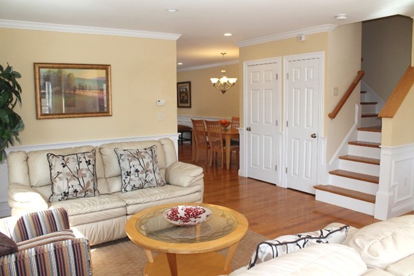 341 Marrett Road, Unit 6 Lexington, MA 02421 - Photo 5 of 25